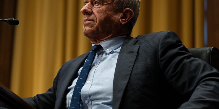 00autism-panel-vztj-mediumSquareAt3X-zE8ZLj-rss