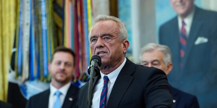 00hs-rfk-obesity-01-mbql-mediumSquareAt3X-cPN5Cr-rss