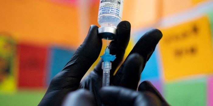 02FDA-COVID-VAX-01-tgvc-mediumSquareAt3X-9mVylP-rss