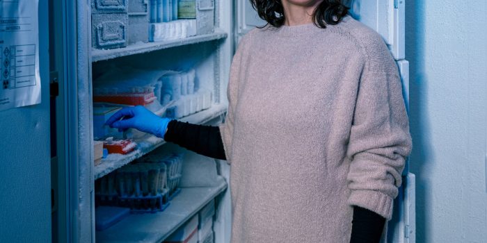 02HS-LOSTSCI-HENN-promo-gfbh-mediumSquareAt3X-7yaWL0-rss