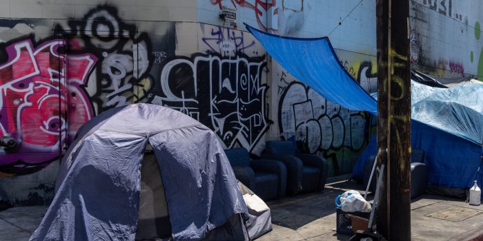 02hs-faith-addiction-vplc-mediumSquareAt3X-rPdgJ6-rss