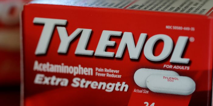 03HS-TYLENOL-DEAL-gmzc-mediumSquareAt3X-vZkTbm-rss