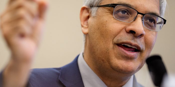 09HS-VACCINES-kjlg-mediumSquareAt3X-Aowozb-rss