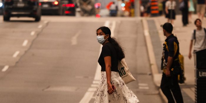15cli-heat-pollution-gltq-mediumSquareAt3X-yrJ27v-rss