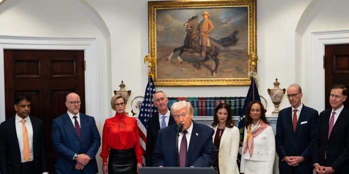 19hs-drug-pricing-02-vkqz-mediumSquareAt3X-lhMCPv-rss