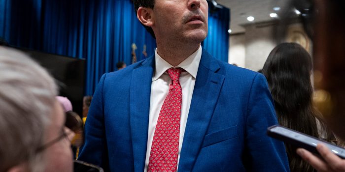 30hs-calley-means-bhkg-mediumSquareAt3X-pGqNMl-rss