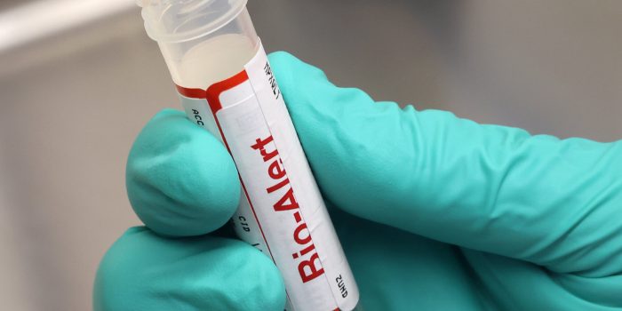 31HS-CDC-mediumSquareAt3X-8mFdLi-rss