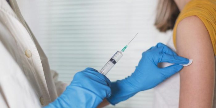 Adolescent20getting20vaccinated-2lIMKG-rss