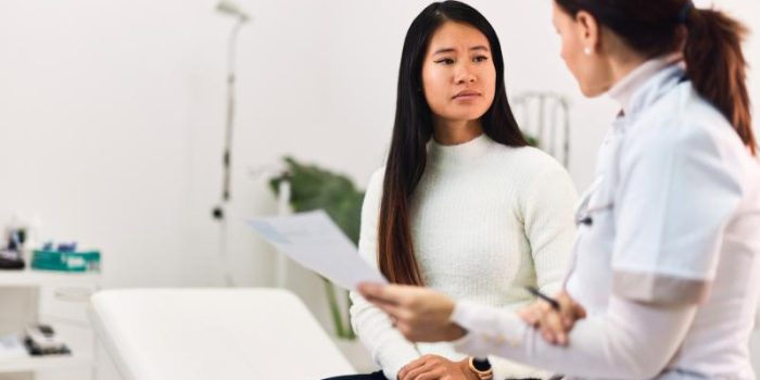 Female20patient20at20doctor27s20office-EHRGq1-rss