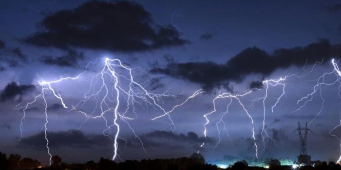 Lightning20Header-jO74S9-rss