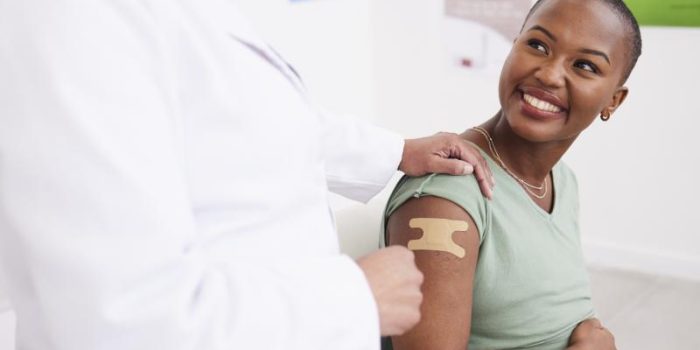 Pregnant20woman20at20doctor27s20office-iI9MmM-rss