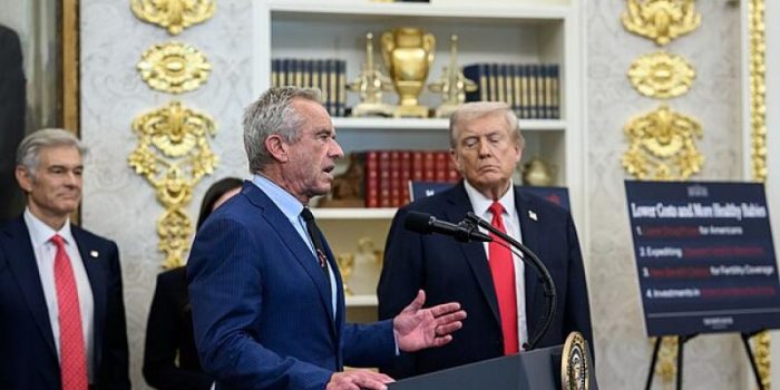 President_Donald_Trump_delivers_remarks_regarding_access_to_fertility_drugs2C_Thursday2C_October_162C_20252C_in_the_Oval_Office_28P20251016MR-069229-BTIy7O-rss