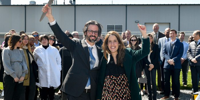 xxbaby-botulism-03-bchk-mediumSquareAt3X-uzMhA2-rss